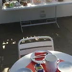Elisa Bed & Breakfast