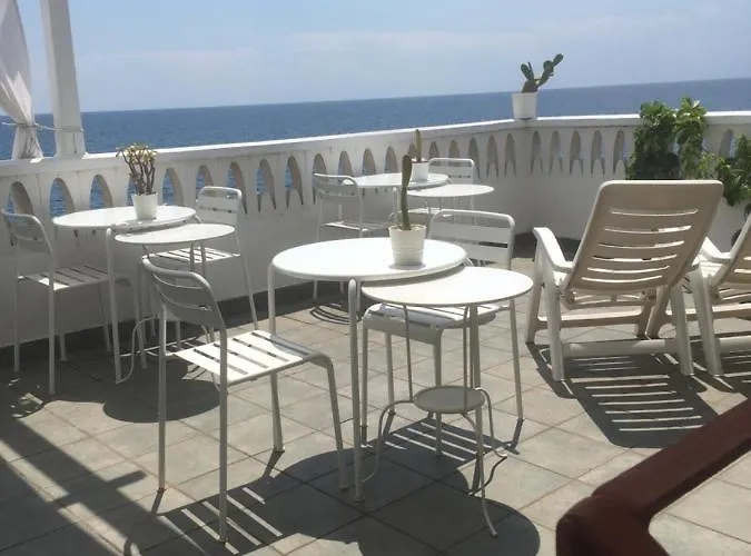 Alojamento de Acomodação e Pequeno-almoço Elisa *